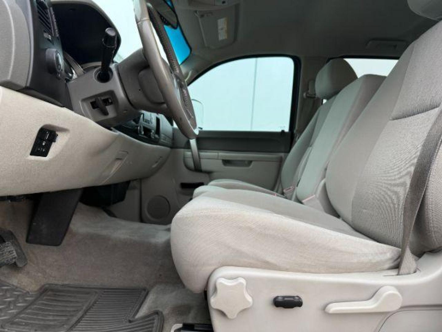 2014 MAROON /Ebony GMC Sierra 2500HD (1GT120C85EF) with an Duramax 66L V-8 diesel direct injection engine, Automatic transmission, located at 1175 N Woodruff Ave, Idaho Falls, ID, 83401, 43.506901, -111.999657 - At Timberline Auto, finding a great deal on your next vehicle is always easy! Our experienced sales staff's goal is to help find you the right vehicle at the right price! Our knowledgeable finance department has options for almost any credit score. We offer extended service contract options to prote - Photo#31