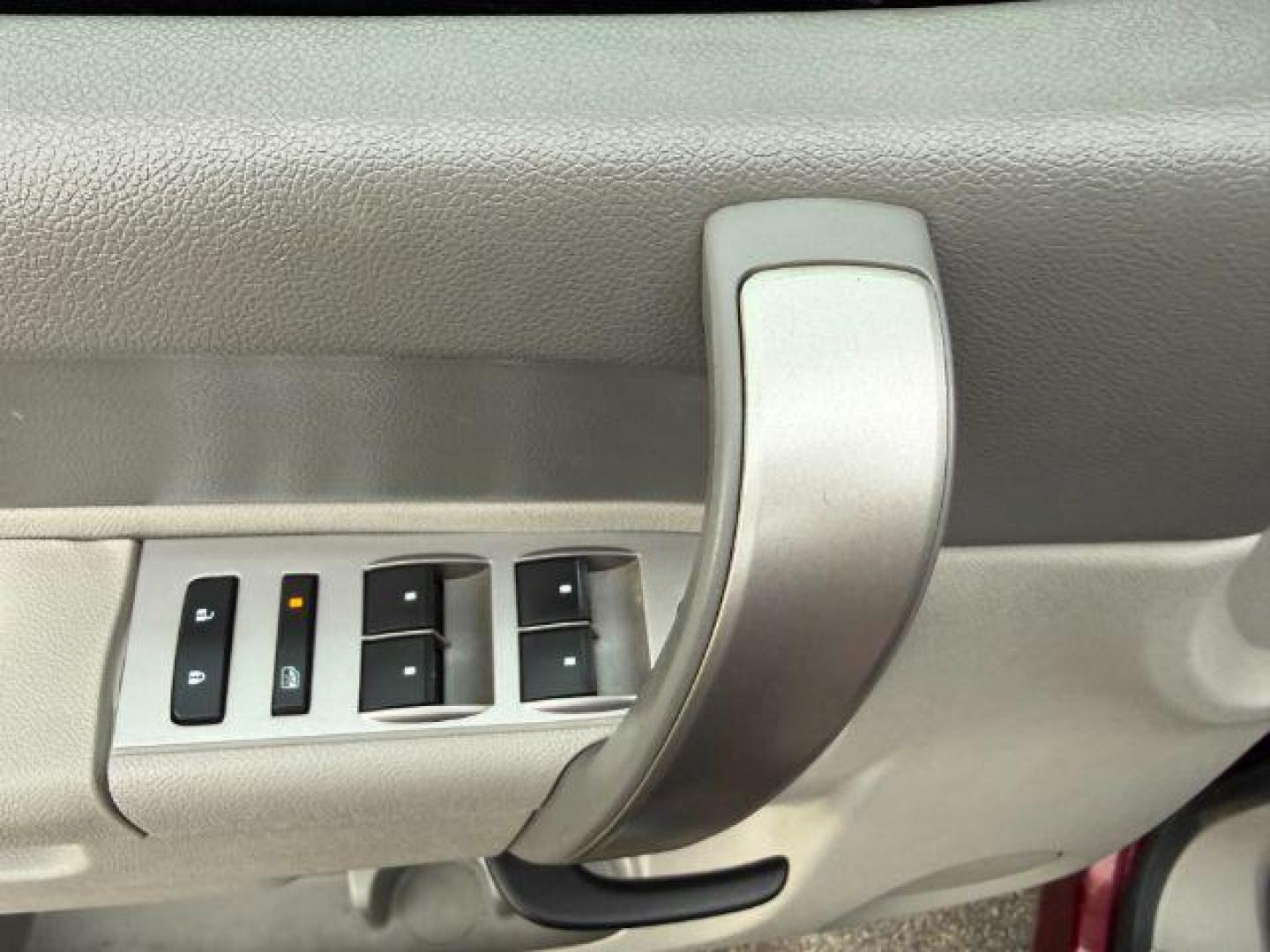 2014 MAROON /Ebony GMC Sierra 2500HD (1GT120C85EF) with an Duramax 66L V-8 diesel direct injection engine, Automatic transmission, located at 1175 N Woodruff Ave, Idaho Falls, ID, 83401, 43.506901, -111.999657 - At Timberline Auto, finding a great deal on your next vehicle is always easy! Our experienced sales staff's goal is to help find you the right vehicle at the right price! Our knowledgeable finance department has options for almost any credit score. We offer extended service contract options to prote - Photo#38