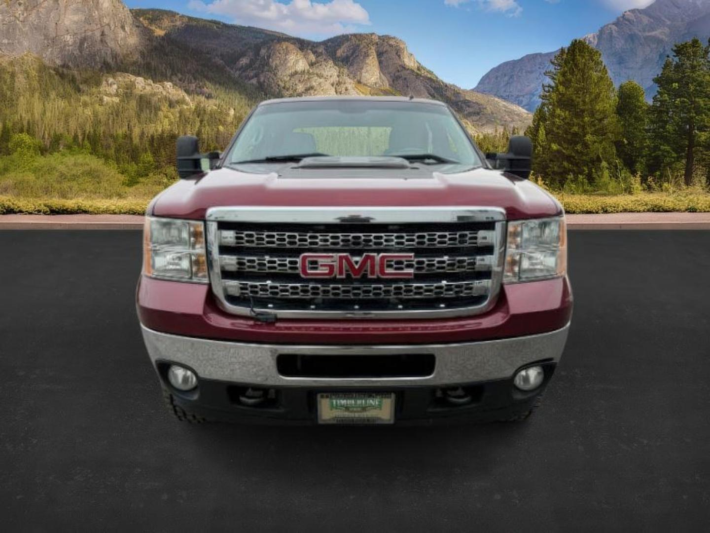 2014 MAROON /Ebony GMC Sierra 2500HD (1GT120C85EF) with an Duramax 66L V-8 diesel direct injection engine, Automatic transmission, located at 1175 N Woodruff Ave, Idaho Falls, ID, 83401, 43.506901, -111.999657 - At Timberline Auto, finding a great deal on your next vehicle is always easy! Our experienced sales staff's goal is to help find you the right vehicle at the right price! Our knowledgeable finance department has options for almost any credit score. We offer extended service contract options to prote - Photo#7