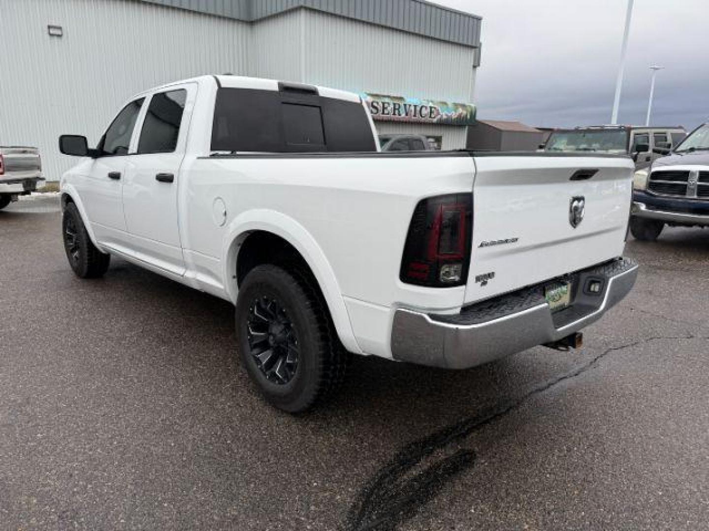 2016 WHITE /Diesel Grey/Black Ram 1500 (1C6RR7TT0GS) with an HEMI 57L V-8 variable valve control engine, Automatic transmission, located at 1175 N Woodruff Ave, Idaho Falls, ID, 83401, 43.506901, -111.999657 - At Timberline Auto, finding a great deal on your next vehicle is always easy! Our experienced sales staff's goal is to help find you the right vehicle at the right price! Our knowledgeable finance department has options for almost any credit score. We offer extended service contract options to prote - Photo#23
