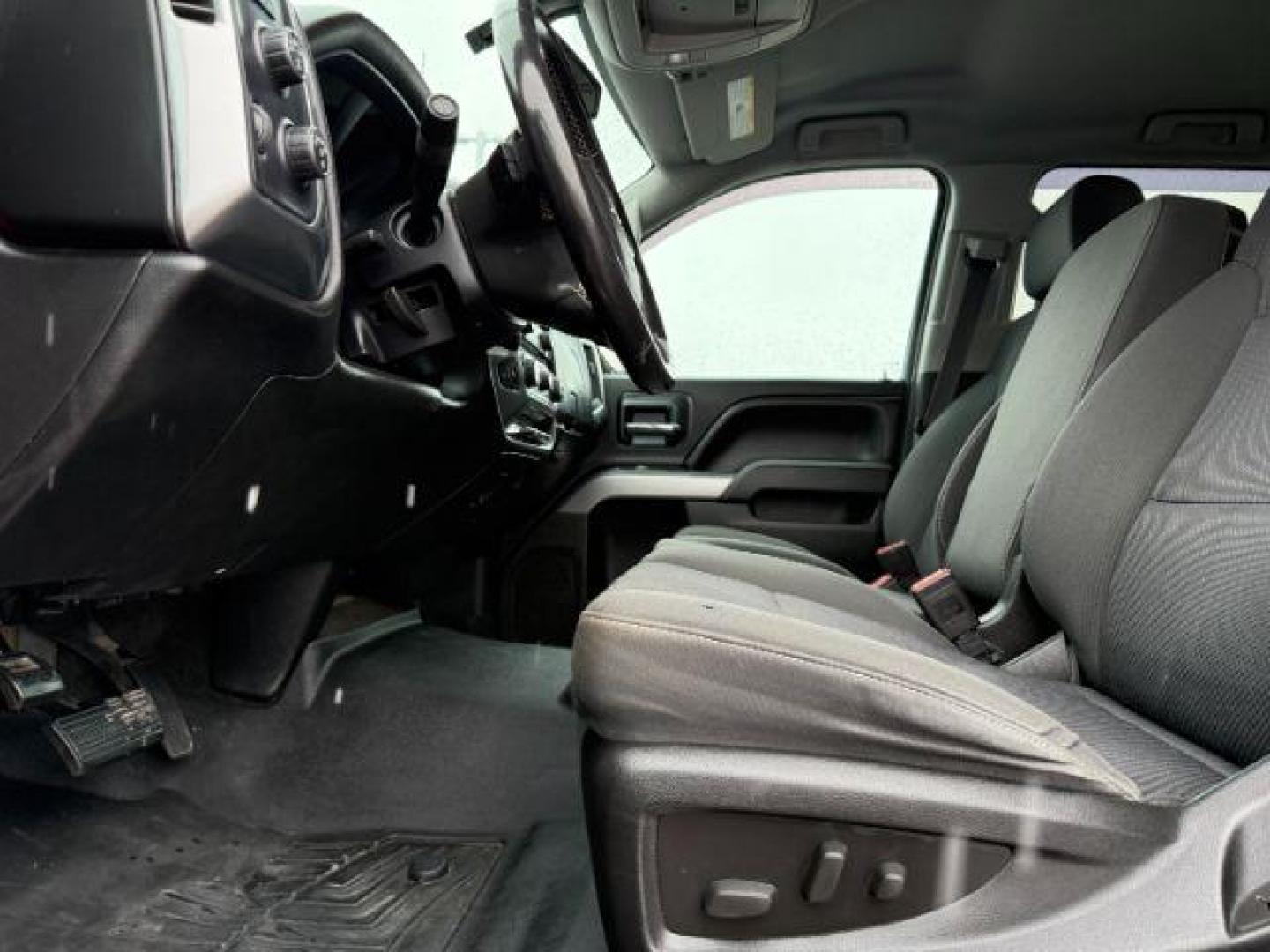 2015 ORANGE /CLOTH Chevrolet Silverado 1500 (3GCUKREC5FG) with an 53L V8 VORTEC engine, Automatic transmission, located at 1175 N Woodruff Ave, Idaho Falls, ID, 83401, 43.506901, -111.999657 - At Timberline Auto, finding a great deal on your next vehicle is always easy! Our experienced sales staff's goal is to help find you the right vehicle at the right price! Our knowledgeable finance department has options for almost any credit score. We offer extended service contract options to prote - Photo#12