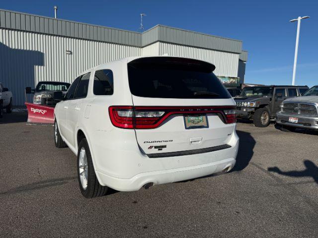 2022 WHITE /Black Dodge Durango GT AWD (1C4RDJDG5NC) with an Pentastar 3.6L V-6 DOHC engine, AUTOMATIC transmission, located at 1235 N Woodruff Ave., Idaho Falls, 83401, (208) 523-1053, 43.507172, -112.000488 - At Timberline Auto, finding a great deal on your next vehicle is always easy! Our experienced sales staff's goal is to help find you the right vehicle at the right price! Our knowledgeable finance department has options for almost any credit score. We offer extended service contract options to prote- Photo#27