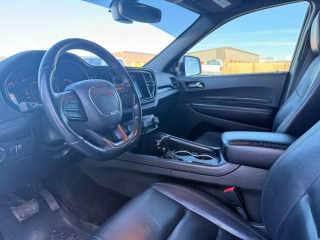 2022 WHITE /Black Dodge Durango GT AWD (1C4RDJDG5NC) with an Pentastar 3.6L V-6 DOHC engine, AUTOMATIC transmission, located at 1235 N Woodruff Ave., Idaho Falls, 83401, (208) 523-1053, 43.507172, -112.000488 - At Timberline Auto, finding a great deal on your next vehicle is always easy! Our experienced sales staff's goal is to help find you the right vehicle at the right price! Our knowledgeable finance department has options for almost any credit score. We offer extended service contract options to prote- Photo#40