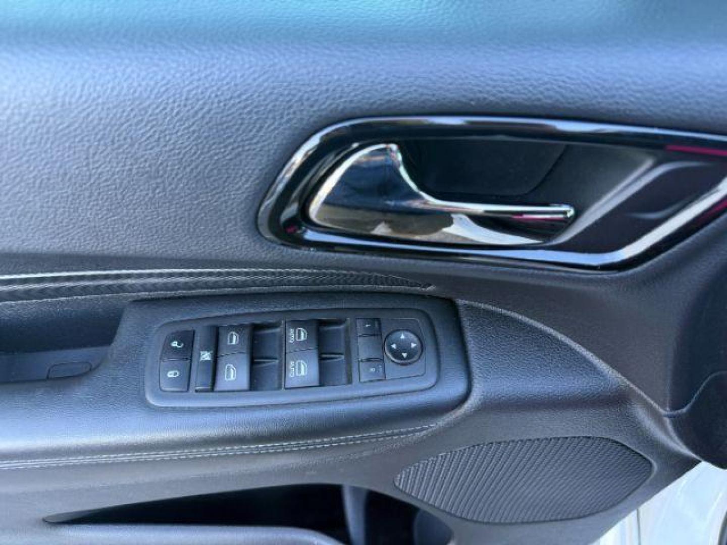 2022 WHITE /Black Dodge Durango (1C4RDJDG5NC) with an Pentastar 36L V-6 DOHC engine, Automatic transmission, located at 1175 N Woodruff Ave, Idaho Falls, ID, 83401, 43.506901, -111.999657 - At Timberline Auto, finding a great deal on your next vehicle is always easy! Our experienced sales staff's goal is to help find you the right vehicle at the right price! Our knowledgeable finance department has options for almost any credit score. We offer extended service contract options to prote - Photo#46