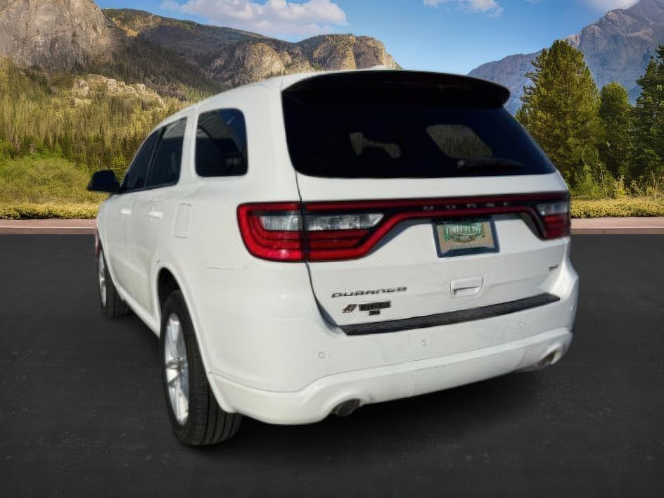 2022 WHITE /Black Dodge Durango GT AWD (1C4RDJDG5NC) with an Pentastar 3.6L V-6 DOHC engine, AUTOMATIC transmission, located at 1235 N Woodruff Ave., Idaho Falls, 83401, (208) 523-1053, 43.507172, -112.000488 - At Timberline Auto, finding a great deal on your next vehicle is always easy! Our experienced sales staff's goal is to help find you the right vehicle at the right price! Our knowledgeable finance department has options for almost any credit score. We offer extended service contract options to prote- Photo#2