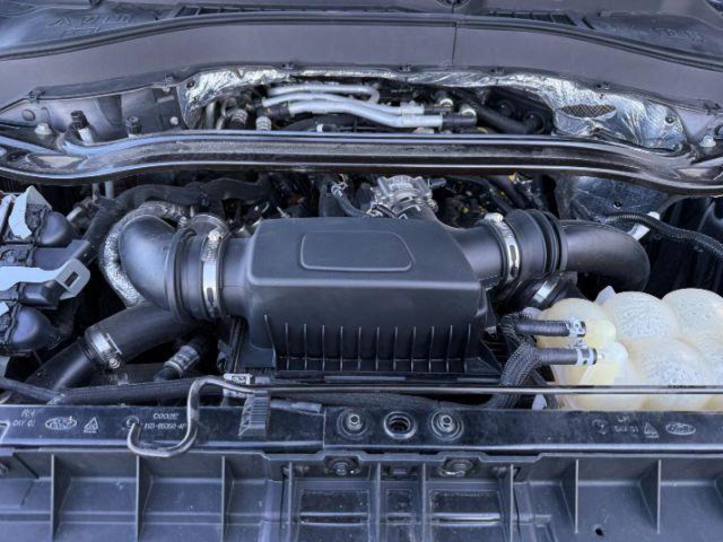 2020 BLUE /Light Sandstone Ford Explorer (1FM5K8HC1LG) with an EcoBoost 3L V-6 gasoline direct injection engine, Automatic transmission, located at 1175 N Woodruff Ave, Idaho Falls, ID, 83401, 43.506901, -111.999657 - At Timberline Auto, finding a great deal on your next vehicle is always easy! Our experienced sales staff's goal is to help find you the right vehicle at the right price! Our knowledgeable finance department has options for almost any credit score. We offer extended service contract options to prote - Photo#59