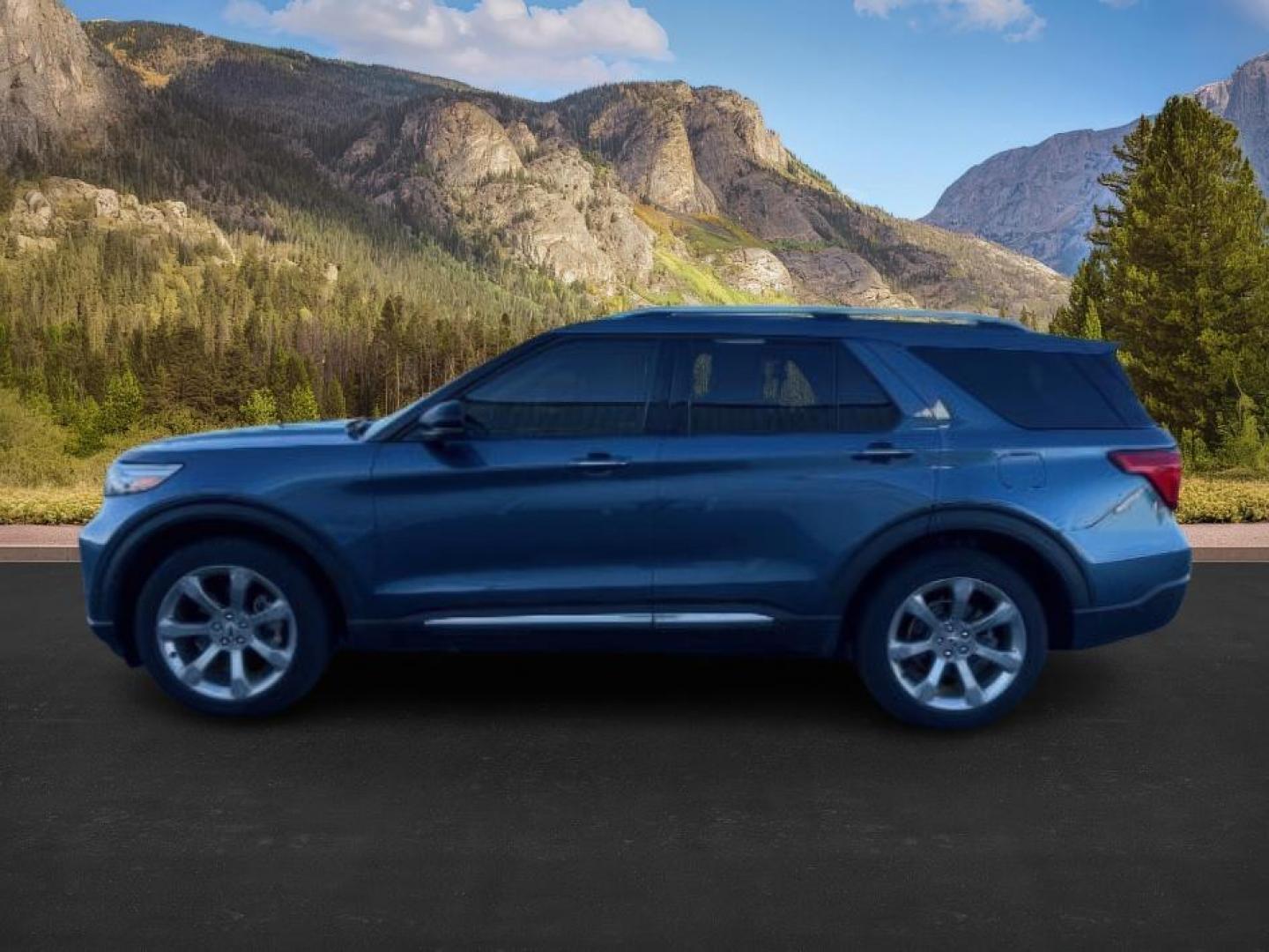 2020 BLUE /Light Sandstone Ford Explorer (1FM5K8HC1LG) with an EcoBoost 3L V-6 gasoline direct injection engine, Automatic transmission, located at 1175 N Woodruff Ave, Idaho Falls, ID, 83401, 43.506901, -111.999657 - At Timberline Auto, finding a great deal on your next vehicle is always easy! Our experienced sales staff's goal is to help find you the right vehicle at the right price! Our knowledgeable finance department has options for almost any credit score. We offer extended service contract options to prote - Photo#1