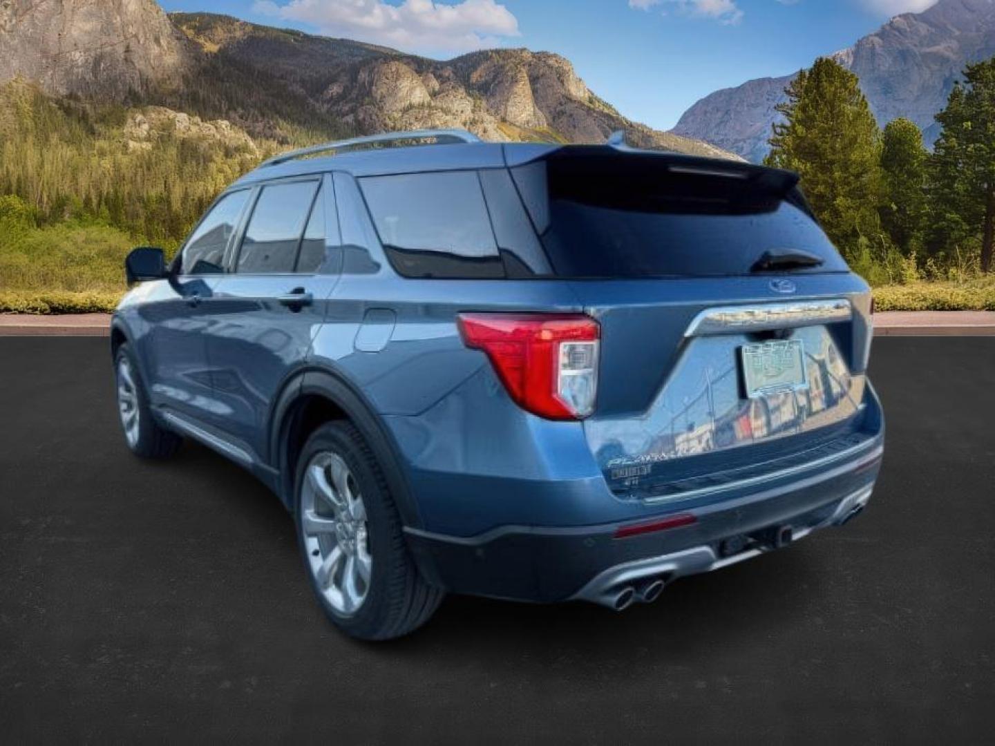 2020 BLUE /Light Sandstone Ford Explorer (1FM5K8HC1LG) with an EcoBoost 3L V-6 gasoline direct injection engine, Automatic transmission, located at 1175 N Woodruff Ave, Idaho Falls, ID, 83401, 43.506901, -111.999657 - At Timberline Auto, finding a great deal on your next vehicle is always easy! Our experienced sales staff's goal is to help find you the right vehicle at the right price! Our knowledgeable finance department has options for almost any credit score. We offer extended service contract options to prote - Photo#2