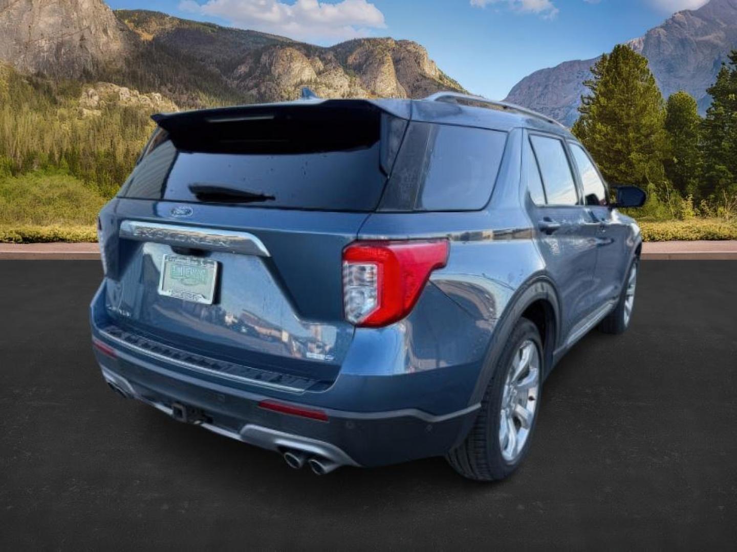 2020 BLUE /Light Sandstone Ford Explorer (1FM5K8HC1LG) with an EcoBoost 3L V-6 gasoline direct injection engine, Automatic transmission, located at 1175 N Woodruff Ave, Idaho Falls, ID, 83401, 43.506901, -111.999657 - At Timberline Auto, finding a great deal on your next vehicle is always easy! Our experienced sales staff's goal is to help find you the right vehicle at the right price! Our knowledgeable finance department has options for almost any credit score. We offer extended service contract options to prote - Photo#9