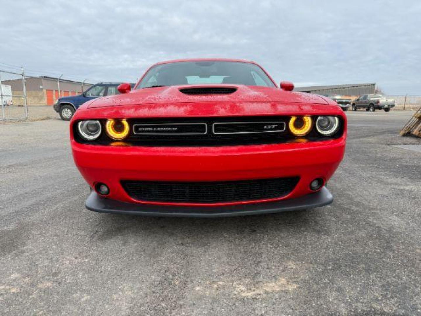 2019 RED /Black Dodge Challenger (2C3CDZKG2KH) with an Pentastar 36L V-6 DOHC engine, Automatic transmission, located at 1175 N Woodruff Ave, Idaho Falls, ID, 83401, 43.506901, -111.999657 - At Timberline Auto, finding a great deal on your next vehicle is always easy! Our experienced sales staff's goal is to help find you the right vehicle at the right price! Our knowledgeable finance department has options for almost any credit score. We offer extended service contract options to prote - Photo#27