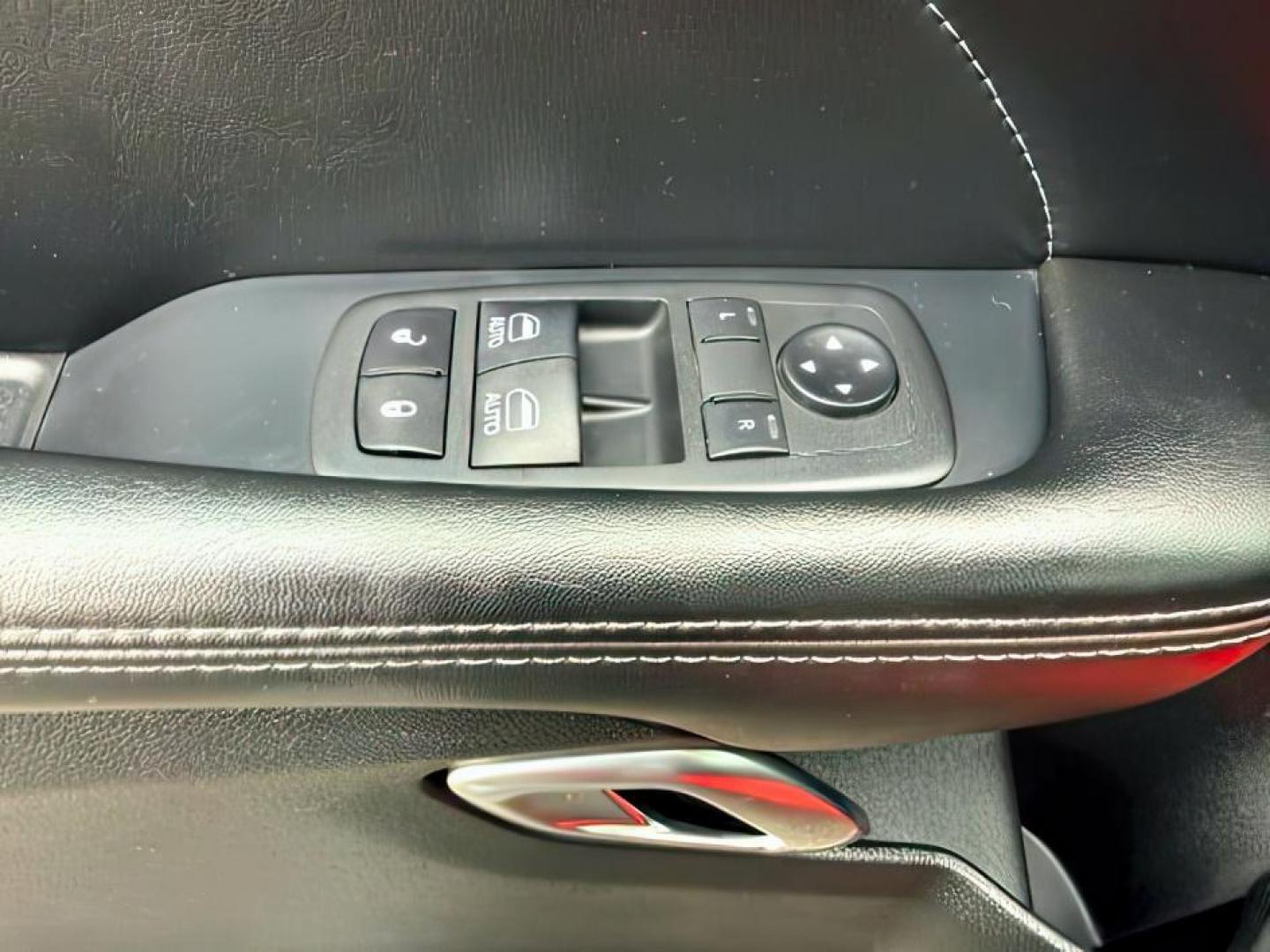 2019 RED /Black Dodge Challenger (2C3CDZKG2KH) with an Pentastar 36L V-6 DOHC engine, Automatic transmission, located at 1175 N Woodruff Ave, Idaho Falls, ID, 83401, 43.506901, -111.999657 - At Timberline Auto, finding a great deal on your next vehicle is always easy! Our experienced sales staff's goal is to help find you the right vehicle at the right price! Our knowledgeable finance department has options for almost any credit score. We offer extended service contract options to prote - Photo#17