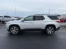 2020 SILVER /Jet Black Chevrolet Traverse (1GNEVHKW9LJ) with an 36L V-6 gasoline direct injection engine, Automatic transmission, located at 1175 N Woodruff Ave, Idaho Falls, ID, 83401, 43.506901, -111.999657 - At Timberline Auto, finding a great deal on your next vehicle is always easy! Our experienced sales staff's goal is to help find you the right vehicle at the right price! Our knowledgeable finance department has options for almost any credit score. We offer extended service contract options to prote - Photo#1