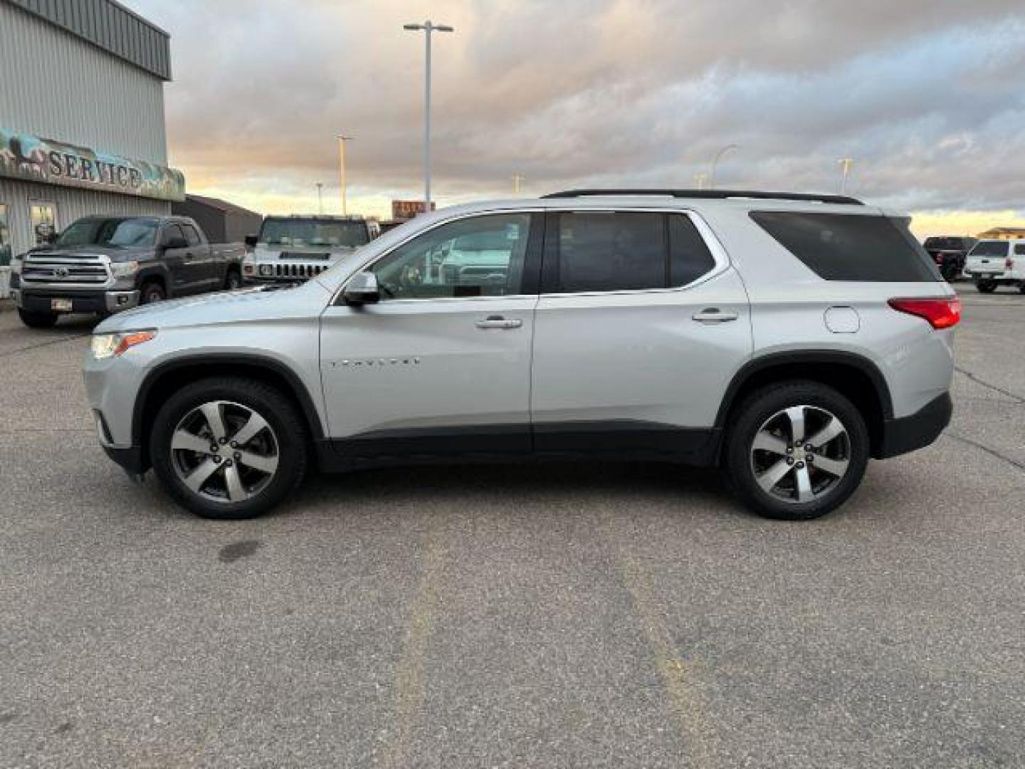 2020 SILVER /Jet Black Chevrolet Traverse (1GNEVHKW9LJ) with an 36L V-6 gasoline direct injection engine, Automatic transmission, located at 1175 N Woodruff Ave, Idaho Falls, ID, 83401, 43.506901, -111.999657 - At Timberline Auto, finding a great deal on your next vehicle is always easy! Our experienced sales staff's goal is to help find you the right vehicle at the right price! Our knowledgeable finance department has options for almost any credit score. We offer extended service contract options to prote - Photo#29