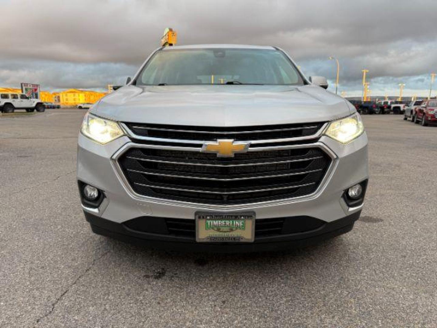 2020 SILVER /Jet Black Chevrolet Traverse (1GNEVHKW9LJ) with an 36L V-6 gasoline direct injection engine, Automatic transmission, located at 1175 N Woodruff Ave, Idaho Falls, ID, 83401, 43.506901, -111.999657 - At Timberline Auto, finding a great deal on your next vehicle is always easy! Our experienced sales staff's goal is to help find you the right vehicle at the right price! Our knowledgeable finance department has options for almost any credit score. We offer extended service contract options to prote - Photo#39