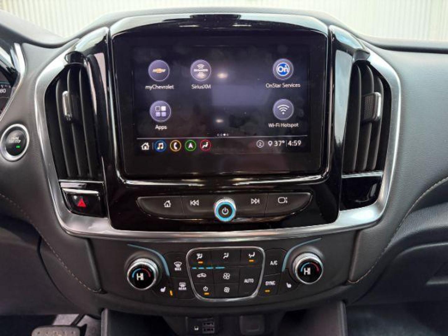 2020 SILVER /Jet Black Chevrolet Traverse (1GNEVHKW9LJ) with an 36L V-6 gasoline direct injection engine, Automatic transmission, located at 1175 N Woodruff Ave, Idaho Falls, ID, 83401, 43.506901, -111.999657 - At Timberline Auto, finding a great deal on your next vehicle is always easy! Our experienced sales staff's goal is to help find you the right vehicle at the right price! Our knowledgeable finance department has options for almost any credit score. We offer extended service contract options to prote - Photo#45