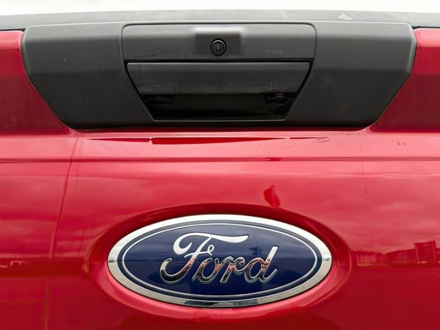 2024 RED /Medium Dark Slate Ford F-250 (1FT7W2BT3RE) with an Powerstroke 67L V-8 diesel direct injection engine, Automatic transmission, located at 1175 N Woodruff Ave, Idaho Falls, ID, 83401, 43.506901, -111.999657 - At Timberline Auto, finding a great deal on your next vehicle is always easy! Our experienced sales staff's goal is to help find you the right vehicle at the right price! Our knowledgeable finance department has options for almost any credit score. We offer extended service contract options to prote - Photo#4