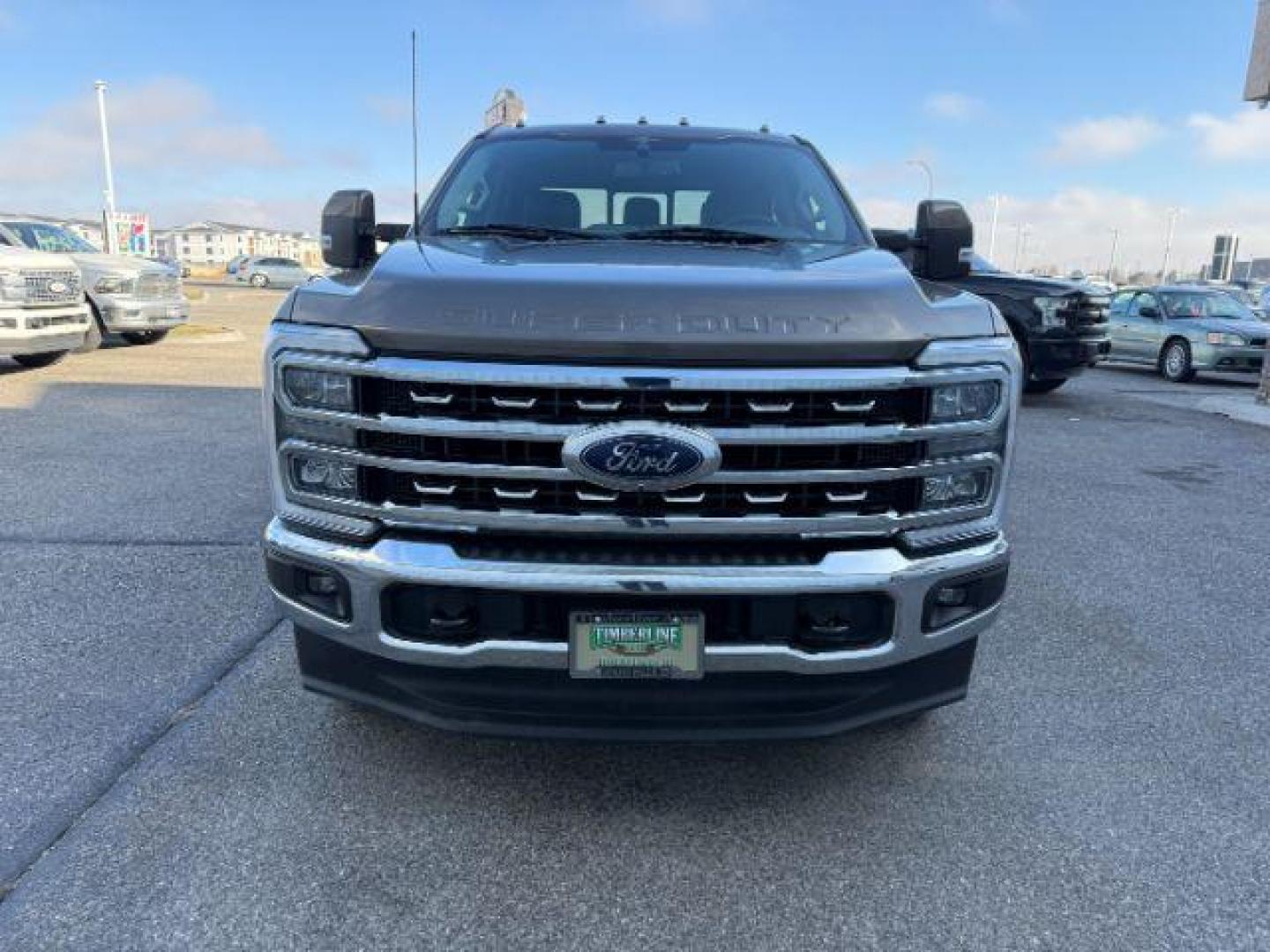 2023 GOLD /LEATHER Ford Super Duty F-350 SRW (1FT8W3BT5PE) with an 67L engine, Automatic transmission, located at 1175 N Woodruff Ave, Idaho Falls, ID, 83401, 43.506901, -111.999657 - At Timberline Auto, finding a great deal on your next vehicle is always easy! Our experienced sales staff's goal is to help find you the right vehicle at the right price! Our knowledgeable finance department has options for almost any credit score. We offer extended service contract options to prote - Photo#35