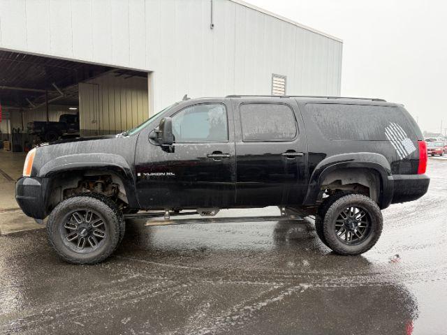 photo of 2008 GMC Yukon XL 2500 SLT