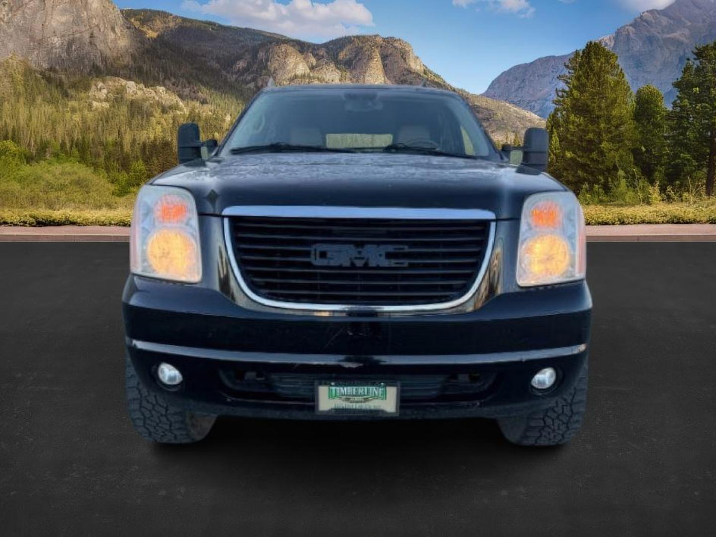 2008 Onyx Black /Ebony GMC Yukon XL 2500 (1GKGK26KX8R) with an Vortec 6L V-8 variable valve control engine, Automatic transmission, located at 1175 N Woodruff Ave, Idaho Falls, ID, 83401, 43.506901, -111.999657 - At Timberline Auto, finding a great deal on your next vehicle is always easy! Our experienced sales staff's goal is to help find you the right vehicle at the right price! Our knowledgeable finance department has options for almost any credit score. We offer extended service contract options to prote - Photo#9