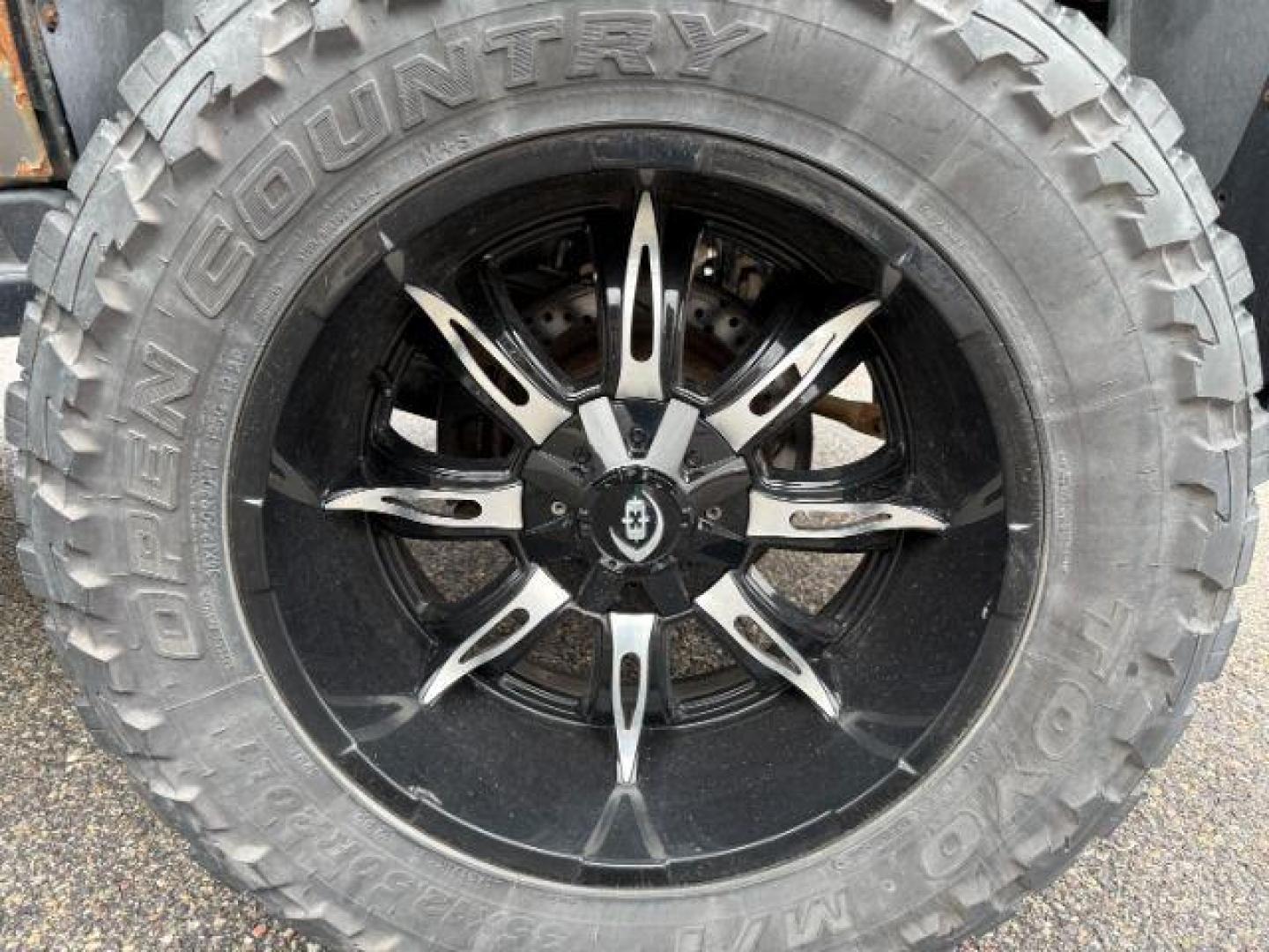 2007 GREY /Ebony Chevrolet Tahoe (1GNFK13027J) with an 53 engine, Automatic transmission, located at 1175 N Woodruff Ave, Idaho Falls, ID, 83401, 43.506901, -111.999657 - ... Read the full description on our Website at: www.usedtrucksidahofalls.com - Photo#19