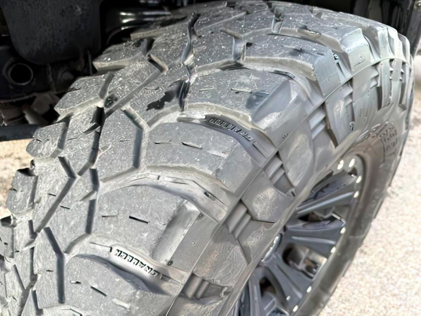2011 Black Clearcoat /Black Jeep Wrangler Unlimited (1J4HA6H19BL) with an 38L V-6 regular unleaded engine, Automatic transmission, located at 1175 N Woodruff Ave, Idaho Falls, ID, 83401, 43.506901, -111.999657 - At Timberline Auto, finding a great deal on your next vehicle is always easy! Our experienced sales staff's goal is to help find you the right vehicle at the right price! Our knowledgeable finance department has options for almost any credit score. We offer extended service contract options to prote - Photo#10