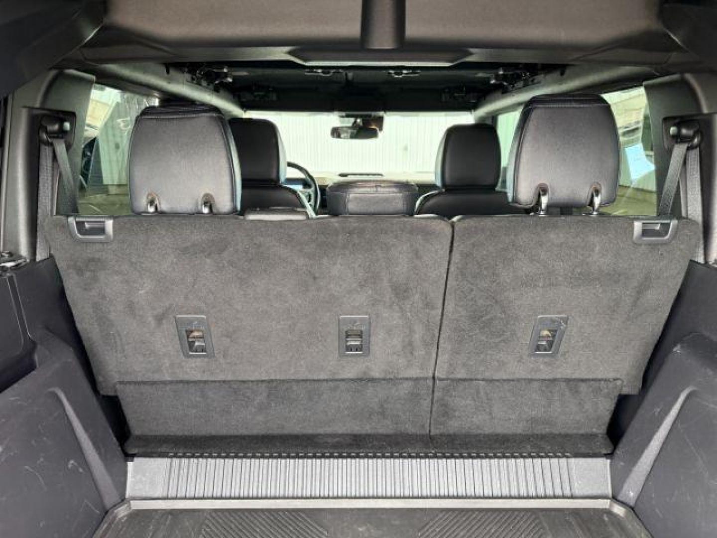 2022 SILVER /Medium Sandstone w/Black Onyx Ford Bronco (1FMEE5DP3NL) with an EcoBoost 27L V-6 portdirect injection engine, Automatic transmission, located at 1175 N Woodruff Ave, Idaho Falls, ID, 83401, 43.506901, -111.999657 - At Timberline Auto, finding a great deal on your next vehicle is always easy! Our experienced sales staff's goal is to help find you the right vehicle at the right price! Our knowledgeable finance department has options for almost any credit score. We offer extended service contract options to prote - Photo#31