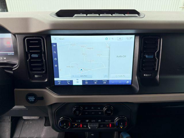 2022 SILVER /Medium Sandstone w/Black Onyx Ford Bronco (1FMEE5DP3NL) with an EcoBoost 27L V-6 portdirect injection engine, Automatic transmission, located at 1175 N Woodruff Ave, Idaho Falls, ID, 83401, 43.506901, -111.999657 - This 2022 Ford Bronco is a modern off-road SUV built to balance everyday driving comfort with serious adventure capability. Powered by a 2.7L EcoBoost V6, it delivers strong, responsive performance whether on the highway or exploring rougher terrain. The interior features leather seating with heated- Photo#42