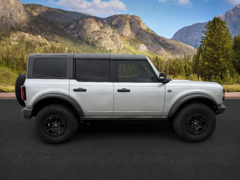2022 SILVER /Medium Sandstone w/Black Onyx Ford Bronco (1FMEE5DP3NL) with an EcoBoost 27L V-6 portdirect injection engine, Automatic transmission, located at 1175 N Woodruff Ave, Idaho Falls, ID, 83401, 43.506901, -111.999657 - This 2022 Ford Bronco is a modern off-road SUV built to balance everyday driving comfort with serious adventure capability. Powered by a 2.7L EcoBoost V6, it delivers strong, responsive performance whether on the highway or exploring rougher terrain. The interior features leather seating with heated- Photo#7
