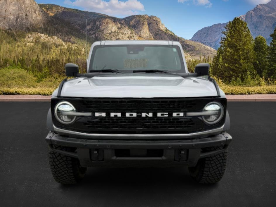2022 SILVER /Medium Sandstone w/Black Onyx Ford Bronco (1FMEE5DP3NL) with an EcoBoost 27L V-6 portdirect injection engine, Automatic transmission, located at 1175 N Woodruff Ave, Idaho Falls, ID, 83401, 43.506901, -111.999657 - This 2022 Ford Bronco is a modern off-road SUV built to balance everyday driving comfort with serious adventure capability. Powered by a 2.7L EcoBoost V6, it delivers strong, responsive performance whether on the highway or exploring rougher terrain. The interior features leather seating with heated- Photo#9