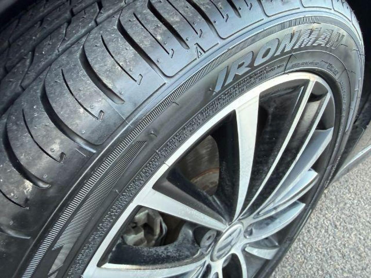 2015 Black Uni /Black Ceramique Volkswagen Jetta Sedan (3VWD17AJ3FM) with an 18L I-4 gasoline direct injection engine, Automatic transmission, located at 1175 N Woodruff Ave, Idaho Falls, ID, 83401, 43.506901, -111.999657 - At Timberline Auto, finding a great deal on your next vehicle is always easy! Our experienced sales staff's goal is to help find you the right vehicle at the right price! Our knowledgeable finance department has options for almost any credit score. We offer extended service contract options to prote - Photo#28