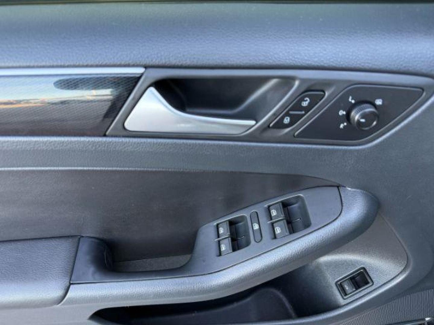 2015 Black Uni /Black Ceramique Volkswagen Jetta Sedan (3VWD17AJ3FM) with an 18L I-4 gasoline direct injection engine, Automatic transmission, located at 1175 N Woodruff Ave, Idaho Falls, ID, 83401, 43.506901, -111.999657 - At Timberline Auto, finding a great deal on your next vehicle is always easy! Our experienced sales staff's goal is to help find you the right vehicle at the right price! Our knowledgeable finance department has options for almost any credit score. We offer extended service contract options to prote - Photo#36