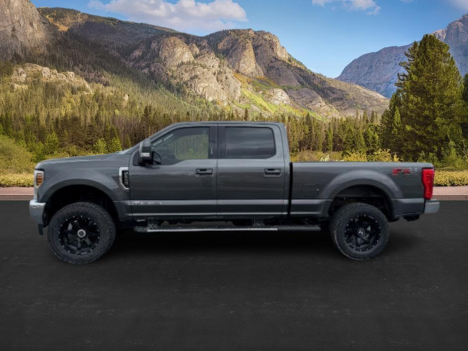 photo of 2018 Ford F-250 LARIAT