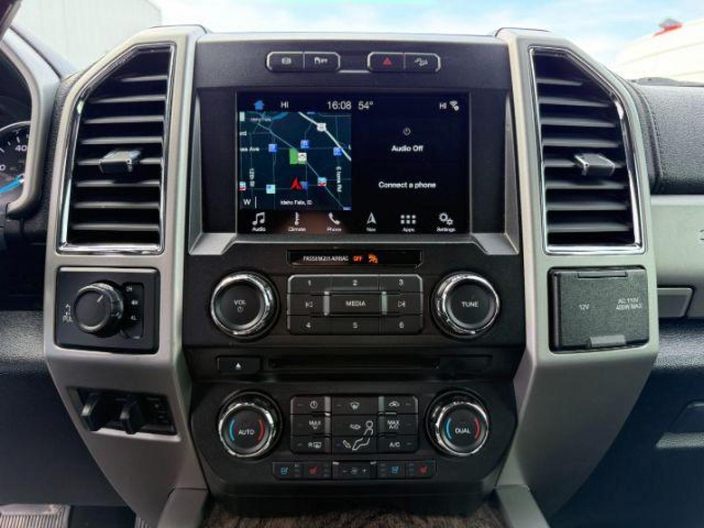 2018 GRAY /Black Ford F-250 (1FT7W2BT3JE) with an Powerstroke 67L V-8 diesel direct injection engine, Automatic transmission, located at 1175 N Woodruff Ave, Idaho Falls, ID, 83401, 43.506901, -111.999657 - At Timberline Auto, finding a great deal on your next vehicle is always easy! Our experienced sales staff's goal is to help find you the right vehicle at the right price! Our knowledgeable finance department has options for almost any credit score. We offer extended service contract options to prote - Photo#38