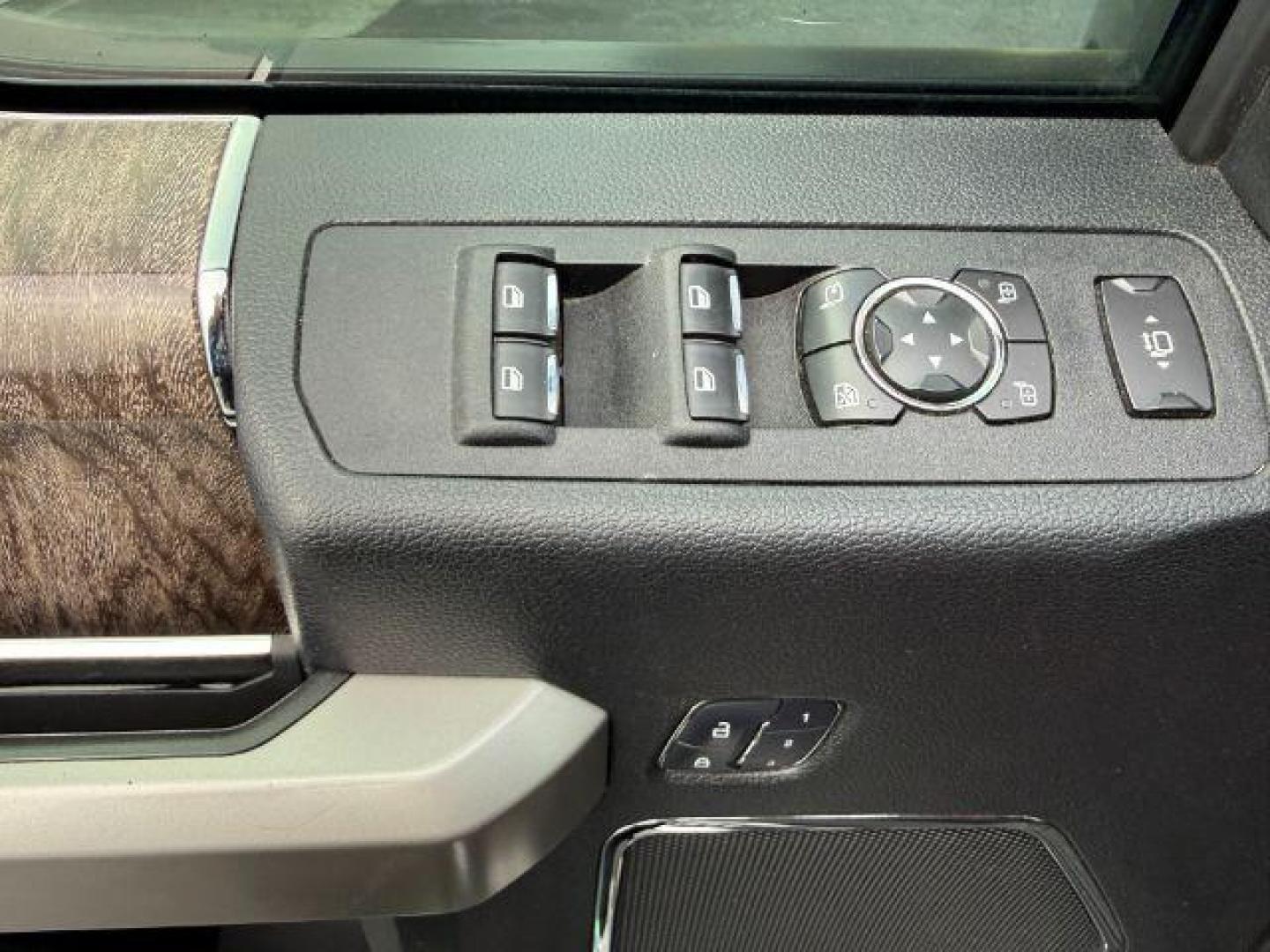 2018 GRAY /Black Ford F-250 (1FT7W2BT3JE) with an Powerstroke 67L V-8 diesel direct injection engine, Automatic transmission, located at 1175 N Woodruff Ave, Idaho Falls, ID, 83401, 43.506901, -111.999657 - At Timberline Auto, finding a great deal on your next vehicle is always easy! Our experienced sales staff's goal is to help find you the right vehicle at the right price! Our knowledgeable finance department has options for almost any credit score. We offer extended service contract options to prote - Photo#44