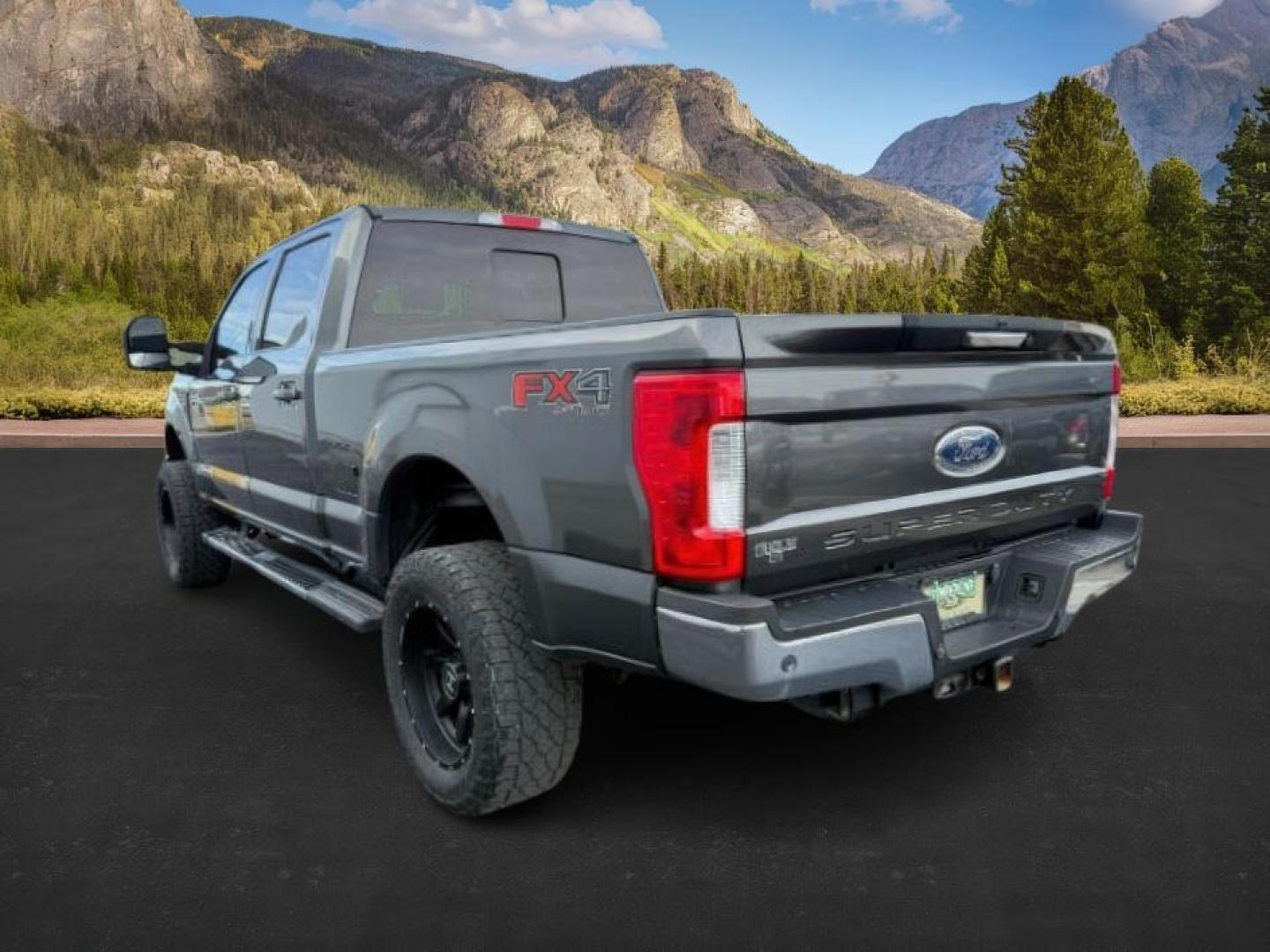 2018 GRAY /Black Ford F-250 (1FT7W2BT3JE) with an Powerstroke 67L V-8 diesel direct injection engine, Automatic transmission, located at 1175 N Woodruff Ave, Idaho Falls, ID, 83401, 43.506901, -111.999657 - At Timberline Auto, finding a great deal on your next vehicle is always easy! Our experienced sales staff's goal is to help find you the right vehicle at the right price! Our knowledgeable finance department has options for almost any credit score. We offer extended service contract options to prote - Photo#2