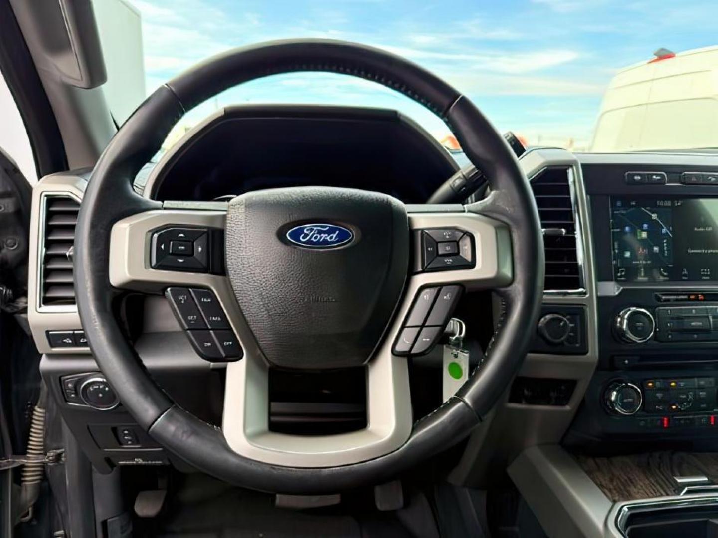 2018 GRAY /Black Ford F-250 (1FT7W2BT3JE) with an Powerstroke 67L V-8 diesel direct injection engine, Automatic transmission, located at 1175 N Woodruff Ave, Idaho Falls, ID, 83401, 43.506901, -111.999657 - At Timberline Auto, finding a great deal on your next vehicle is always easy! Our experienced sales staff's goal is to help find you the right vehicle at the right price! Our knowledgeable finance department has options for almost any credit score. We offer extended service contract options to prote - Photo#13