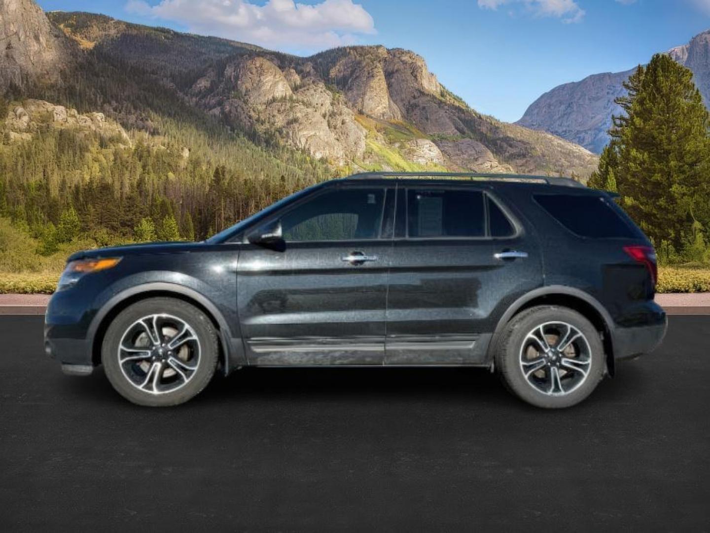 2014 Tuxedo Black Metallic /Charcoal Black Ford Explorer (1FM5K8GT9EG) with an EcoBoost 35L V-6 gasoline direct injection engine, Automatic transmission, located at 1175 N Woodruff Ave, Idaho Falls, ID, 83401, 43.506901, -111.999657 - At Timberline Auto, finding a great deal on your next vehicle is always easy! Our experienced sales staff's goal is to help find you the right vehicle at the right price! Our knowledgeable finance department has options for almost any credit score. We offer extended service contract options to prote - Photo#0