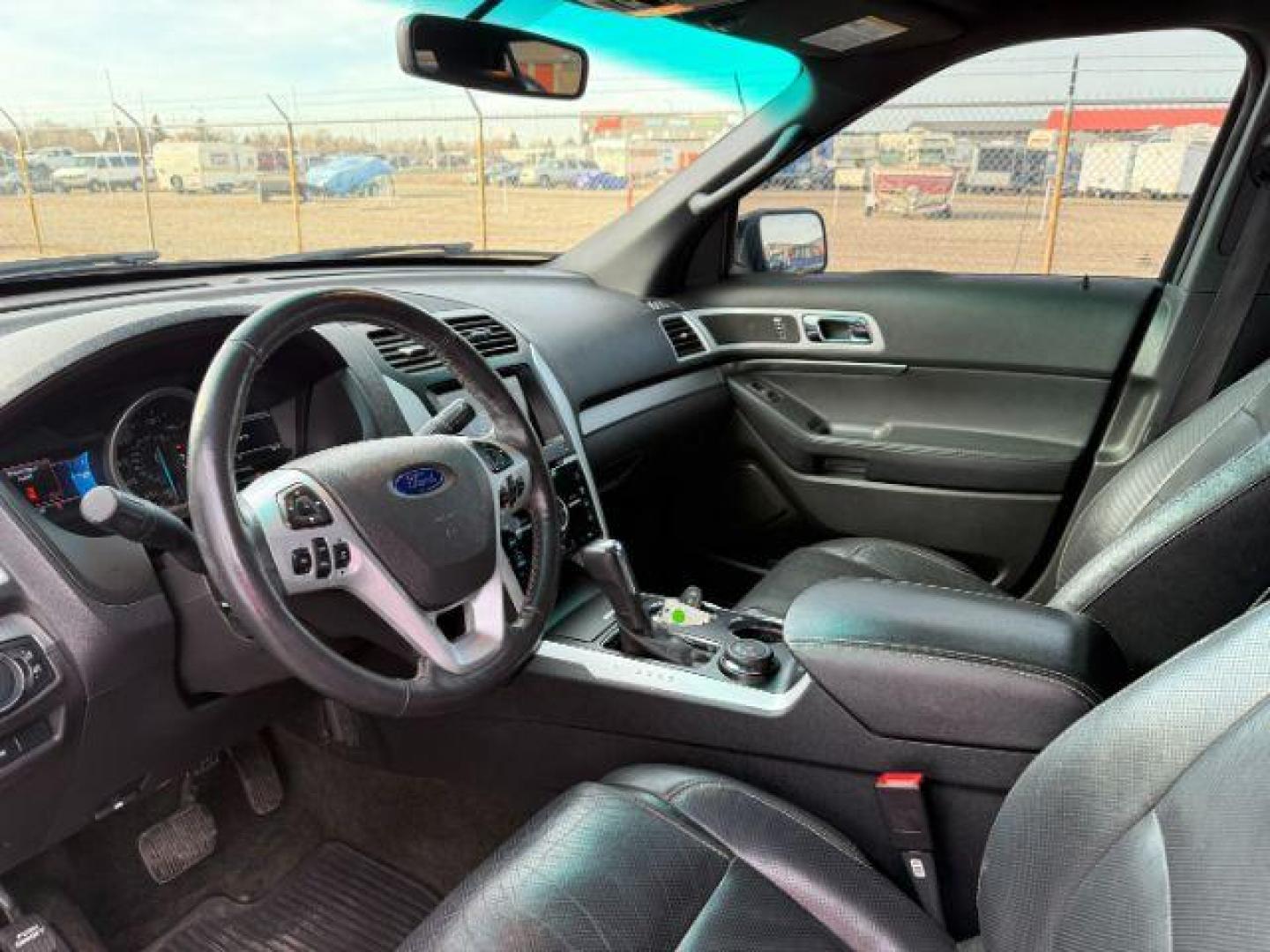 2014 Tuxedo Black Metallic /Charcoal Black Ford Explorer (1FM5K8GT9EG) with an EcoBoost 35L V-6 gasoline direct injection engine, Automatic transmission, located at 1175 N Woodruff Ave, Idaho Falls, ID, 83401, 43.506901, -111.999657 - Photo#41