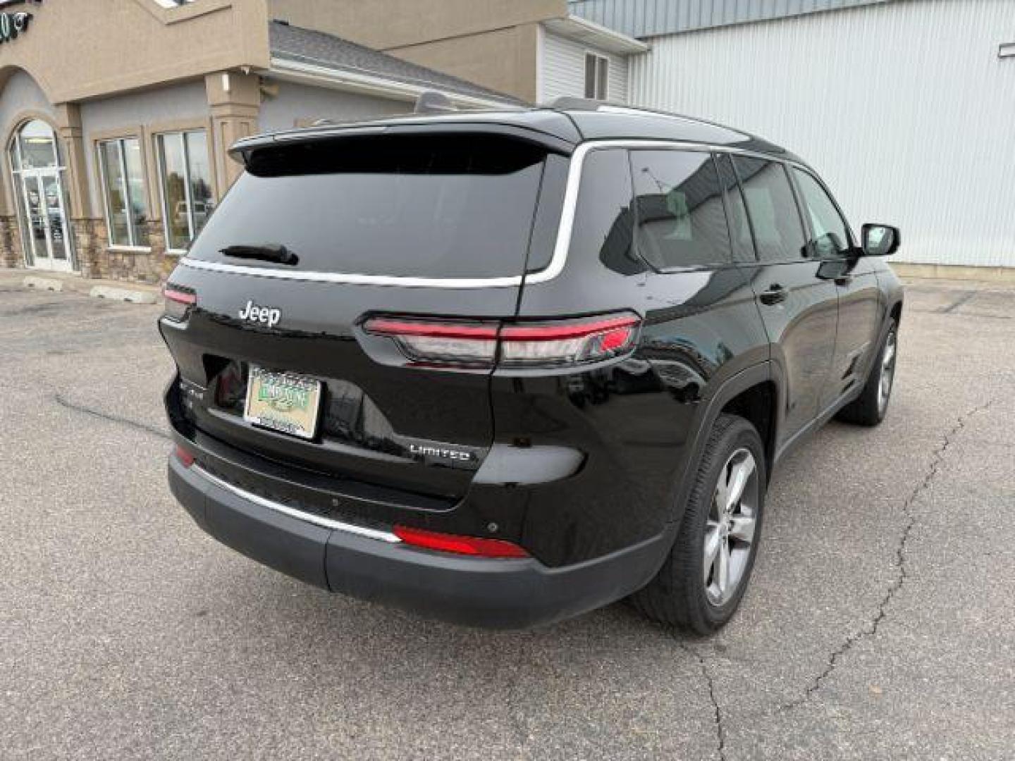 2021 Diamond Black Crystal Pearlcoat /Global Black Jeep Grand Cherokee L (1C4RJKBG7M8) with an Pentastar 36L V-6 DOHC engine, Automatic transmission, located at 1175 N Woodruff Ave, Idaho Falls, ID, 83401, 43.506901, -111.999657 - At Timberline Auto, finding a great deal on your next vehicle is always easy! Our experienced sales staff's goal is to help find you the right vehicle at the right price! Our knowledgeable finance department has options for almost any credit score. We offer extended service contract options to prote - Photo#35