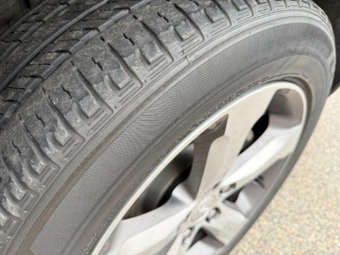 2021 Diamond Black Crystal Pearlcoat /Global Black Jeep Grand Cherokee L (1C4RJKBG7M8) with an Pentastar 36L V-6 DOHC engine, Automatic transmission, located at 1175 N Woodruff Ave, Idaho Falls, ID, 83401, 43.506901, -111.999657 - At Timberline Auto, finding a great deal on your next vehicle is always easy! Our experienced sales staff's goal is to help find you the right vehicle at the right price! Our knowledgeable finance department has options for almost any credit score. We offer extended service contract options to prote - Photo#39