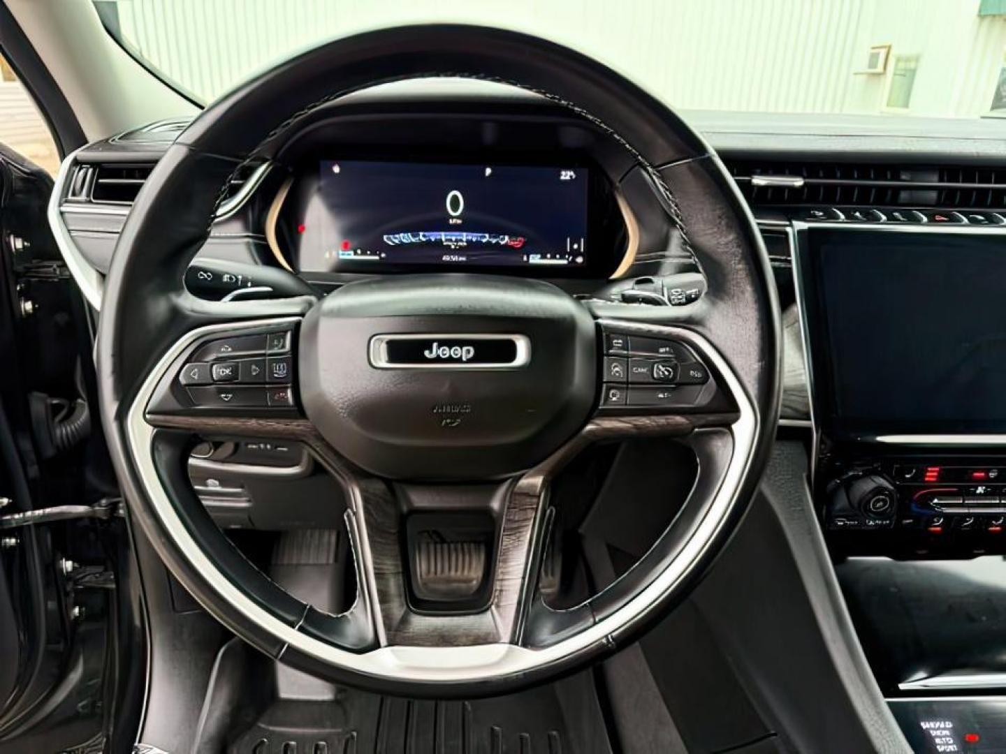 2021 Diamond Black Crystal Pearlcoat /Global Black Jeep Grand Cherokee L (1C4RJKBG7M8) with an Pentastar 36L V-6 DOHC engine, Automatic transmission, located at 1175 N Woodruff Ave, Idaho Falls, ID, 83401, 43.506901, -111.999657 - At Timberline Auto, finding a great deal on your next vehicle is always easy! Our experienced sales staff's goal is to help find you the right vehicle at the right price! Our knowledgeable finance department has options for almost any credit score. We offer extended service contract options to prote - Photo#16