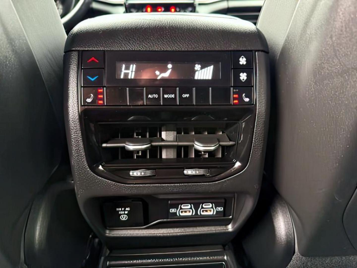 2021 Diamond Black Crystal Pearlcoat /Global Black Jeep Grand Cherokee L (1C4RJKBG7M8) with an Pentastar 36L V-6 DOHC engine, Automatic transmission, located at 1175 N Woodruff Ave, Idaho Falls, ID, 83401, 43.506901, -111.999657 - At Timberline Auto, finding a great deal on your next vehicle is always easy! Our experienced sales staff's goal is to help find you the right vehicle at the right price! Our knowledgeable finance department has options for almost any credit score. We offer extended service contract options to prote - Photo#24