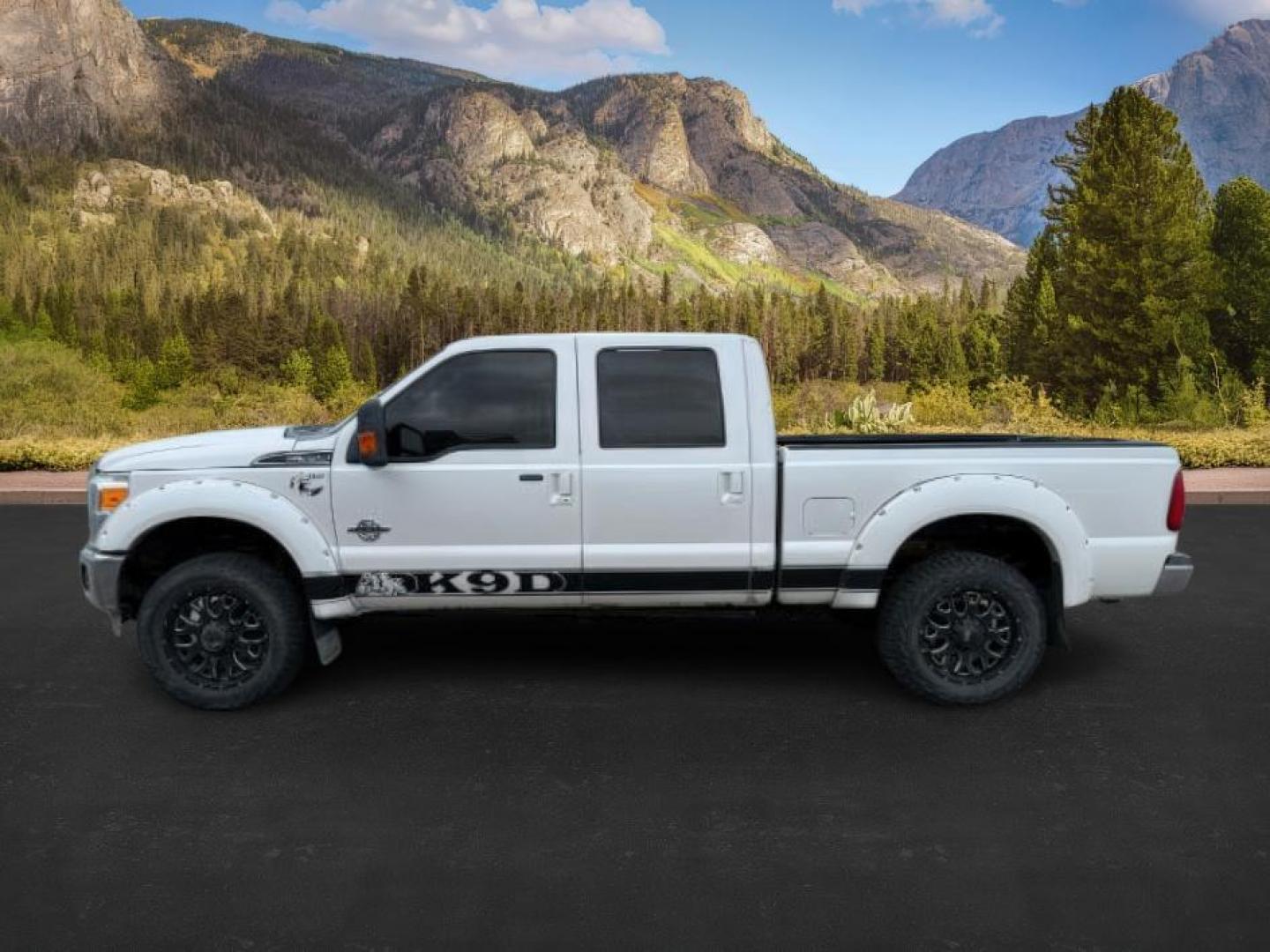 2011 White Platinum Metallic Tri-Coat /Adobe Ford F-350 (1FT8W3BT6BE) with an Powerstroke 67L V-8 diesel direct injection engine, Automatic transmission, located at 1175 N Woodruff Ave, Idaho Falls, ID, 83401, 43.506901, -111.999657 - At Timberline Auto, finding a great deal on your next vehicle is always easy! Our experienced sales staff's goal is to help find you the right vehicle at the right price! Our knowledgeable finance department has options for almost any credit score. We offer extended service contract options to prote - Photo#1