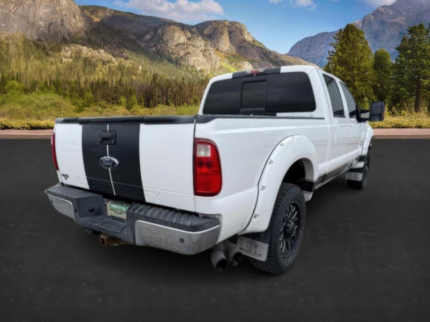 2011 White Platinum Metallic Tri-Coat /Adobe Ford F-350 (1FT8W3BT6BE) with an Powerstroke 67L V-8 diesel direct injection engine, Automatic transmission, located at 1175 N Woodruff Ave, Idaho Falls, ID, 83401, 43.506901, -111.999657 - At Timberline Auto, finding a great deal on your next vehicle is always easy! Our experienced sales staff's goal is to help find you the right vehicle at the right price! Our knowledgeable finance department has options for almost any credit score. We offer extended service contract options to prote - Photo#5