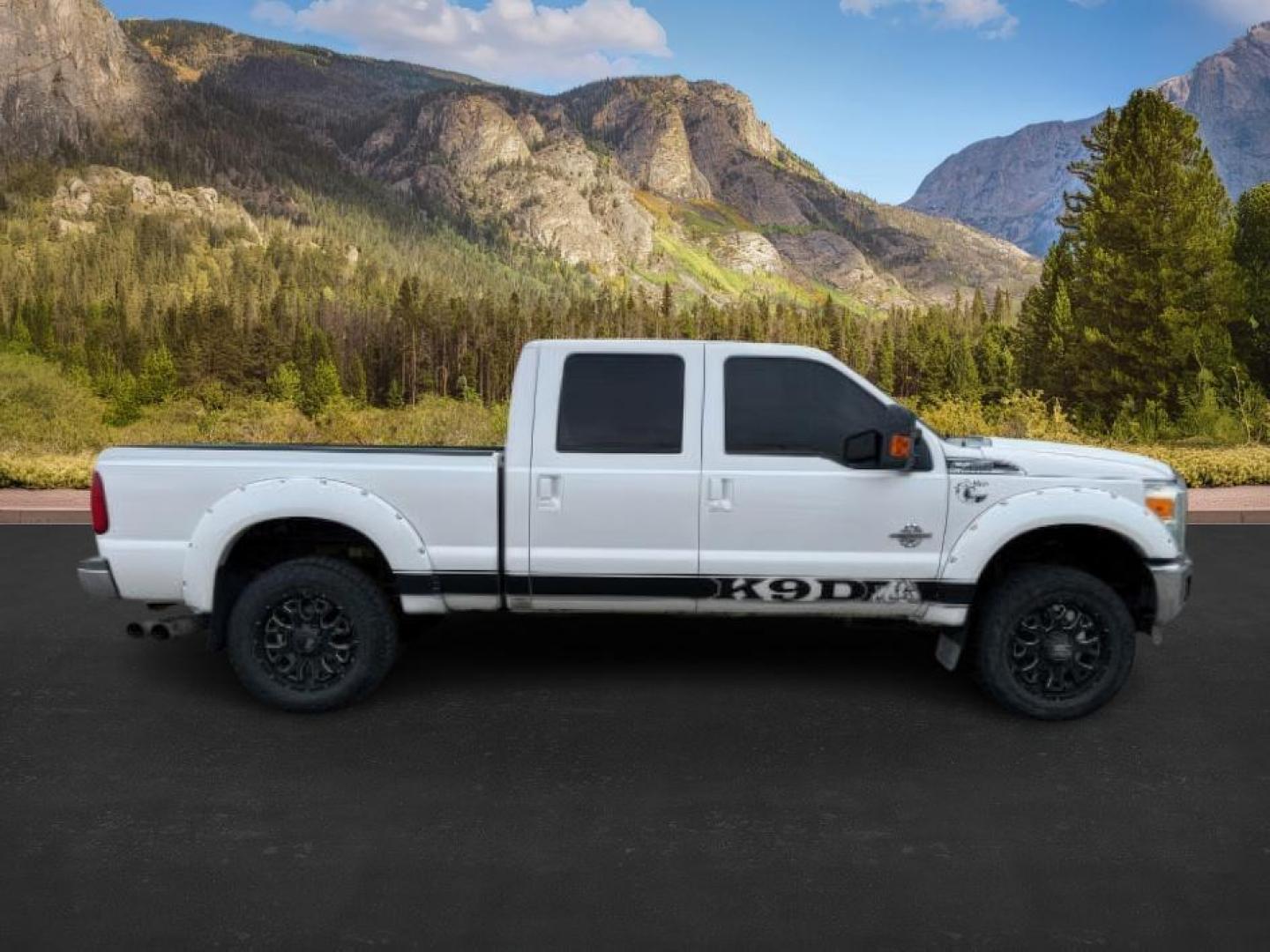 2011 White Platinum Metallic Tri-Coat /Adobe Ford F-350 (1FT8W3BT6BE) with an Powerstroke 67L V-8 diesel direct injection engine, Automatic transmission, located at 1175 N Woodruff Ave, Idaho Falls, ID, 83401, 43.506901, -111.999657 - At Timberline Auto, finding a great deal on your next vehicle is always easy! Our experienced sales staff's goal is to help find you the right vehicle at the right price! Our knowledgeable finance department has options for almost any credit score. We offer extended service contract options to prote - Photo#6