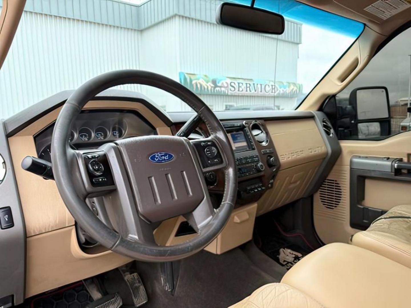 2011 White Platinum Metallic Tri-Coat /Adobe Ford F-350 (1FT8W3BT6BE) with an Powerstroke 67L V-8 diesel direct injection engine, Automatic transmission, located at 1175 N Woodruff Ave, Idaho Falls, ID, 83401, 43.506901, -111.999657 - At Timberline Auto, finding a great deal on your next vehicle is always easy! Our experienced sales staff's goal is to help find you the right vehicle at the right price! Our knowledgeable finance department has options for almost any credit score. We offer extended service contract options to prote - Photo#10