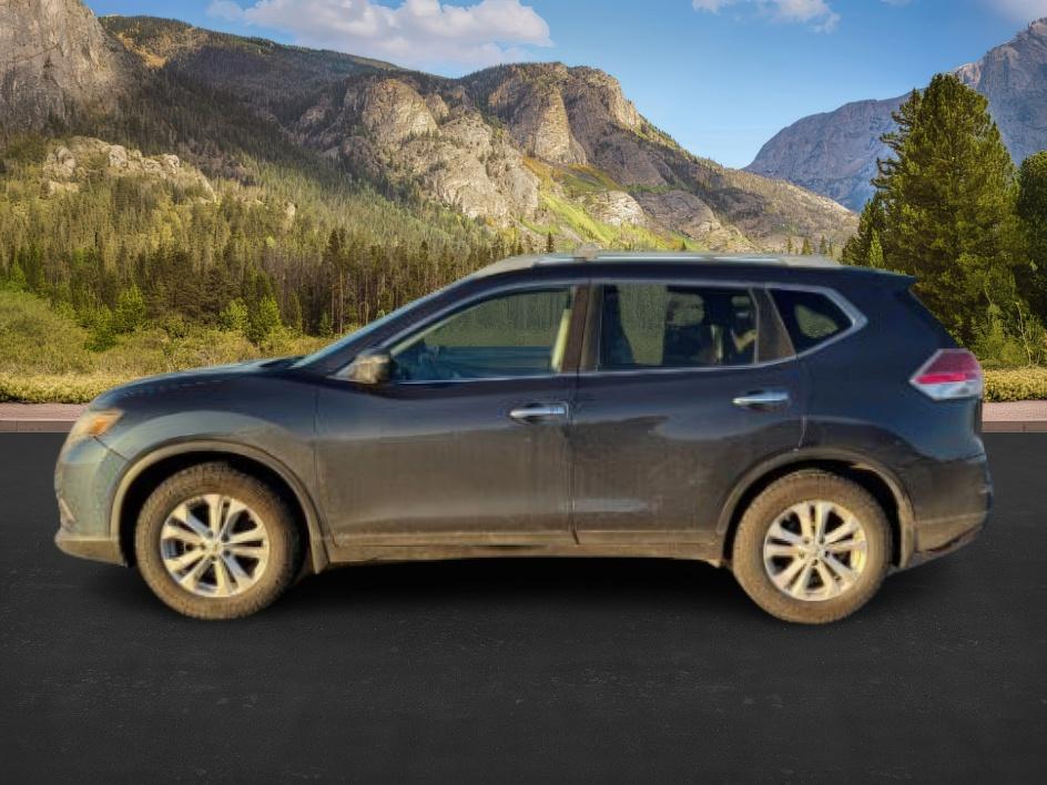 photo of 2016 Nissan Rogue SV