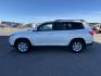 2013 WHITE /Black Toyota Highlander (5TDBK3EH3DS) with an 35L V-6 DOHC engine, Automatic transmission, located at 1175 N Woodruff Ave, Idaho Falls, ID, 83401, 43.506901, -111.999657 - At Timberline Auto, finding a great deal on your next vehicle is always easy! Our experienced sales staff's goal is to help find you the right vehicle at the right price! Our knowledgeable finance department has options for almost any credit score. We offer extended service contract options to prote - Photo#28