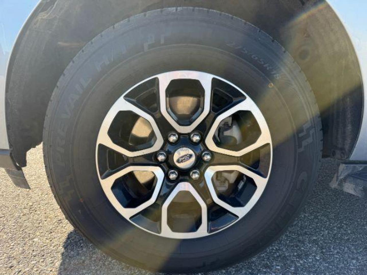 2024 SILVER /Black Onyx Ford Expedition (1FMJK1J80RE) with an EcoBoost 35L V-6 portdirect injection engine, Automatic transmission, located at 1175 N Woodruff Ave, Idaho Falls, ID, 83401, 43.506901, -111.999657 - At Timberline Auto, finding a great deal on your next vehicle is always easy! Our experienced sales staff's goal is to help find you the right vehicle at the right price! Our knowledgeable finance department has options for almost any credit score. We offer extended service contract options to prote - Photo#43