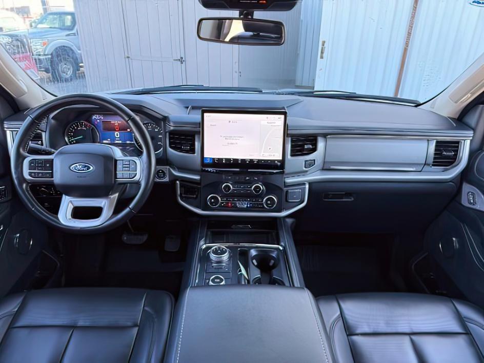 2024 SILVER /Black Onyx Ford Expedition XLT MAX (1FMJK1J80RE) with an EcoBoost 3.5L V-6 port/direct injection engine, AUTOMATIC transmission, located at 1235 N Woodruff Ave., Idaho Falls, 83401, (208) 523-1053, 43.507172, -112.000488 - This 2024 Ford Expedition delivers full-size SUV capability with refined comfort and modern technology, powered by the proven 3.5L EcoBoost V6 engine paired with an automatic transmission. Designed for confident daily driving and long-distance travel, it offers strong acceleration, smooth highway pe - Photo#26
